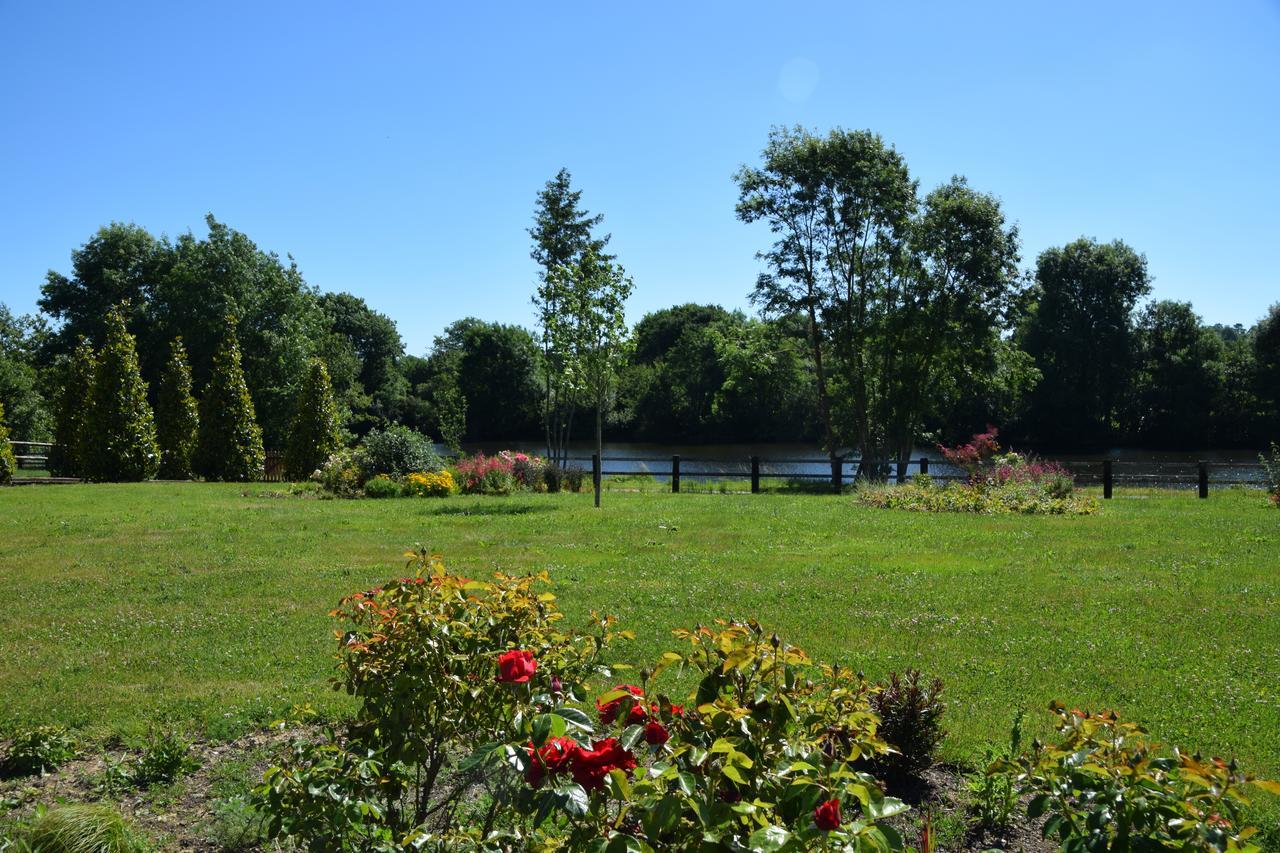 Bed and Breakfast La Francoisiere Loigné-sur-Mayenne Exterior foto